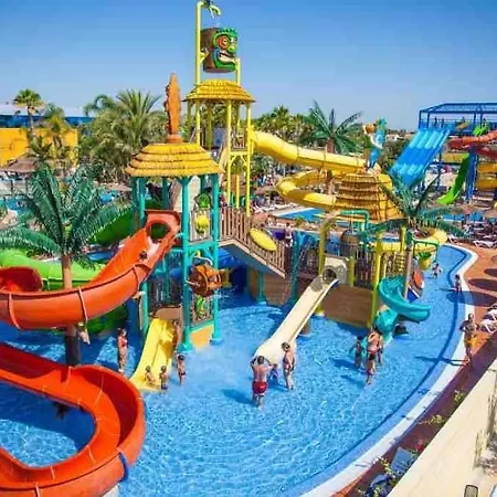 En La Marina Del Pinet *
